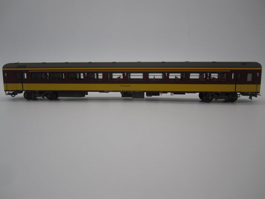 L.S. Models H0 - 44 061-1 - ICR rijtuig A10 Benelux 1e klas van de NS