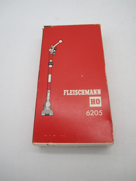 Fleischmann H0 - 6205 - Armsein