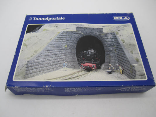 Pola H0 - 586 - Bouwpakket: 2 tunnelportalen